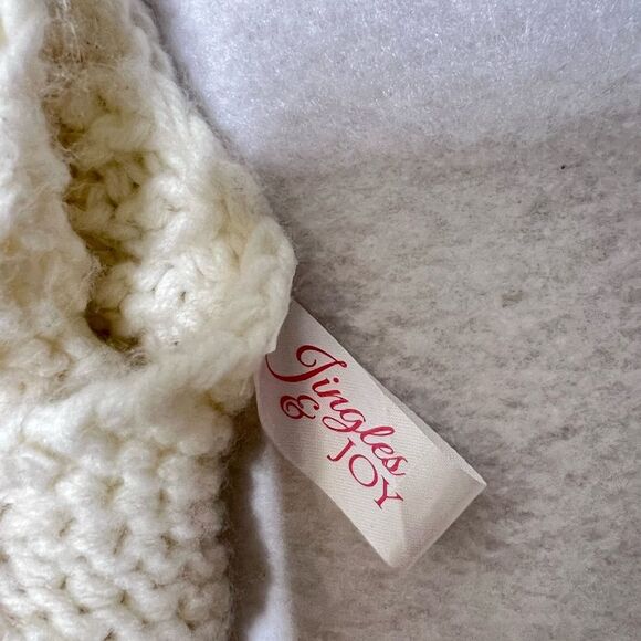 Jingles & Joy White Christmas cable knit Festive Holiday Table Runner 14”X 72” - Picture 3 of 7